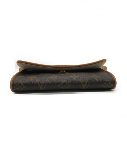LOUIS VUITTON（ルイ ヴィトン）LOUIS VUITTON (ルイヴィトン) ポシェットツインPM ブラウン サイズ:PM モノグラム　M51854の古着・服飾アイテム