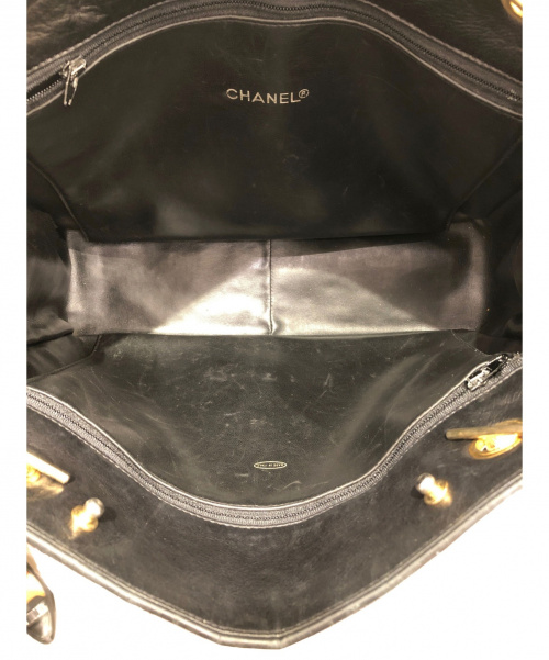 CHANEL（シャネル）CHANEL (シャネル) チェーンショルダーバッグ ブラック サイズ:- マトラッセの古着・服飾アイテム