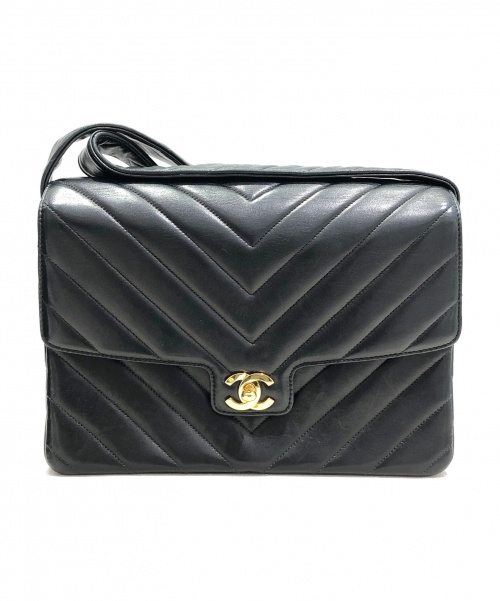 CHANEL（シャネル）CHANEL (シャネル) ショルダーバッグ ブラック サイズ:- ラムスキン Vステッチライン　シェブロンフラップの古着・服飾アイテム
