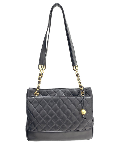 CHANEL（シャネル）CHANEL (シャネル) チェーントートバッグ ブラック サイズ:-の古着・服飾アイテム