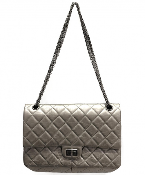 CHANEL（シャネル）CHANEL (シャネル) チェーンショルダーバッグ ブロンズ サイズ:27.5 2.55ラインの古着・服飾アイテム