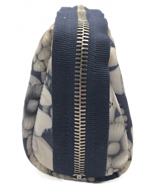 CHANEL（シャネル）CHANEL (シャネル) コスメポーチ ネイビー×ホワイト サイズ:-の古着・服飾アイテム
