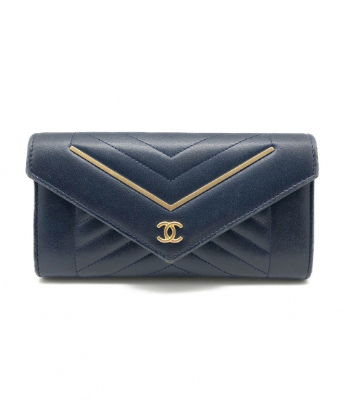 CHANEL（シャネル）CHANEL (シャネル) Vステッチ長財布 ネイビー サイズ:- Ｖステッチ A84361の古着・服飾アイテム