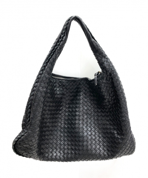 BOTTEGA VENETA（ボッテガベネタ）BOTTEGA VENETA (ボッテガヴェネタ) ワンショルダーバッグ ブラック イントレチャート 115654 V0013の古着・服飾アイテム