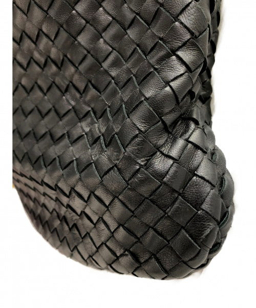 BOTTEGA VENETA（ボッテガベネタ）BOTTEGA VENETA (ボッテガヴェネタ) ワンショルダーバッグ ブラック イントレチャート 115654 V0013の古着・服飾アイテム