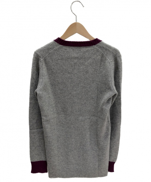 CHANEL（シャネル）CHANEL (シャネル) Vネックワッペンカシミヤニット グレー×パープル サイズ:38の古着・服飾アイテム