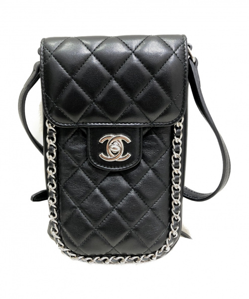 CHANEL（シャネル）CHANEL (シャネル) フォンショルダーバッグ ブラック マトラッセの古着・服飾アイテム