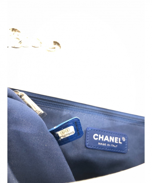 CHANEL（シャネル）CHANEL (シャネル) ボーダーチェーンショルダーバッグ ホワイト サイズ:29 2019年春夏コレクションの古着・服飾アイテム