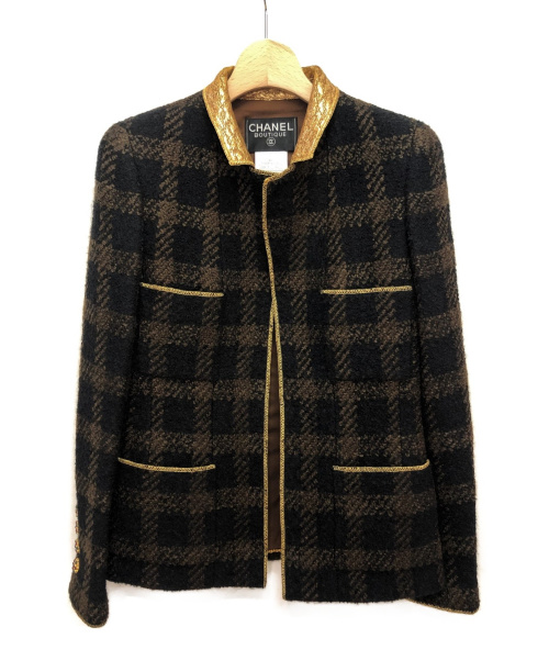 CHANEL（シャネル）CHANEL (シャネル) グリポアボタンセットアップ ブラック×ブラウン サイズ:36の古着・服飾アイテム