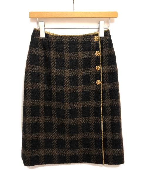 CHANEL（シャネル）CHANEL (シャネル) グリポアボタンセットアップ ブラック×ブラウン サイズ:36の古着・服飾アイテム