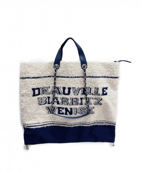 CHANEL（シャネル）CHANEL (シャネル) ロゴラージショッピングバッグ ホワイト×ブルー サイズ:- AS0452 　2019年春夏コレクションの古着・服飾アイテム