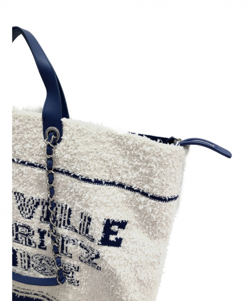 CHANEL（シャネル）CHANEL (シャネル) ロゴラージショッピングバッグ ホワイト×ブルー サイズ:- AS0452 　2019年春夏コレクションの古着・服飾アイテム
