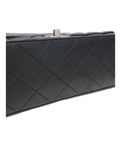 CHANEL（シャネル）CHANEL (シャネル) ダブルフラップマトラッセ ブラック サイズ:25の古着・服飾アイテム