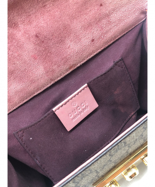 GUCCI（グッチ）GUCCI (グッチ) パドロックチェーンショルダーバッグ ベージュ×ピンク サイズ:-の古着・服飾アイテム