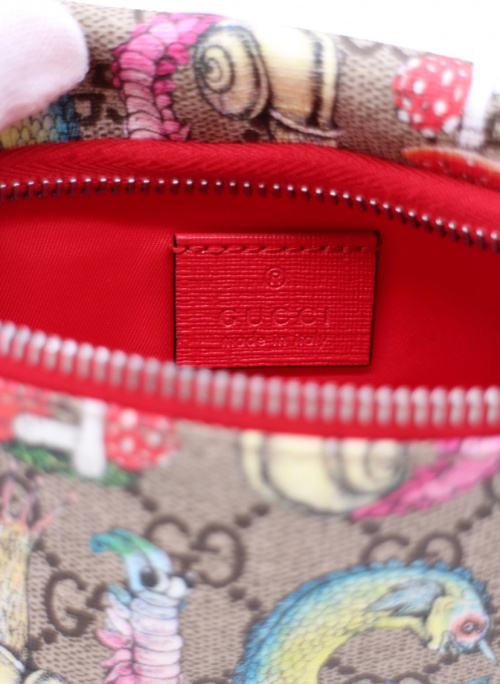 GUCCI（グッチ）GUCCI (グッチ) ×ヒグチユウ コウエストバッグ ベージュ サイズ:-の古着・服飾アイテム