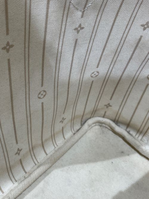 LOUIS VUITTON（ルイ ヴィトン）LOUIS VUITTON (ルイ ヴィトン) ネヴァーフルPM/トートバッグ ホワイト サイズ:PMの古着・服飾アイテム