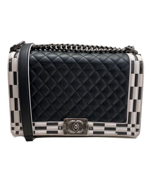 CHANEL（シャネル）CHANEL (シャネル) チェッカーボードトリムバッグ ブラック×ホワイト サイズ:-の古着・服飾アイテム