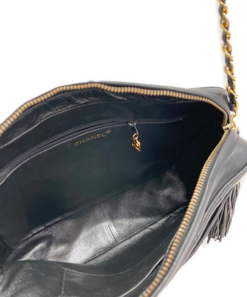 CHANEL（シャネル）CHANEL (シャネル) タッセル付きショルダーバッグ ブラック サイズ:-の古着・服飾アイテム