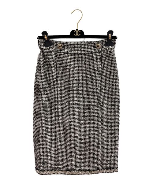 CHANEL（シャネル）CHANEL (シャネル) セットアップスーツ ベージュ×ブラック サイズ:38の古着・服飾アイテム