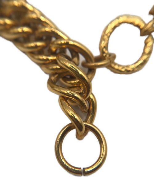CHANEL（シャネル）CHANEL (シャネル) ロゴプレートブレスレット ゴールド サイズ:-の古着・服飾アイテム