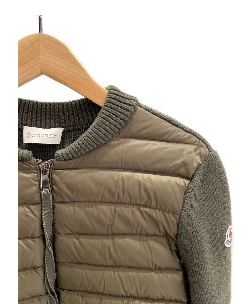 MONCLER（モンクレール）MONCLER (モンクレール) フリル付き切替ダウンニット カーキ サイズ:Mの古着・服飾アイテム