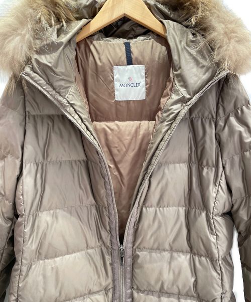 MONCLER（モンクレール）MONCLER (モンクレール) NANTESFUR ベージュ サイズ:4の古着・服飾アイテム