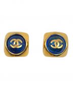 CHANELシャネル）の古着「カラーストーンココマークイヤリング」｜ブルー