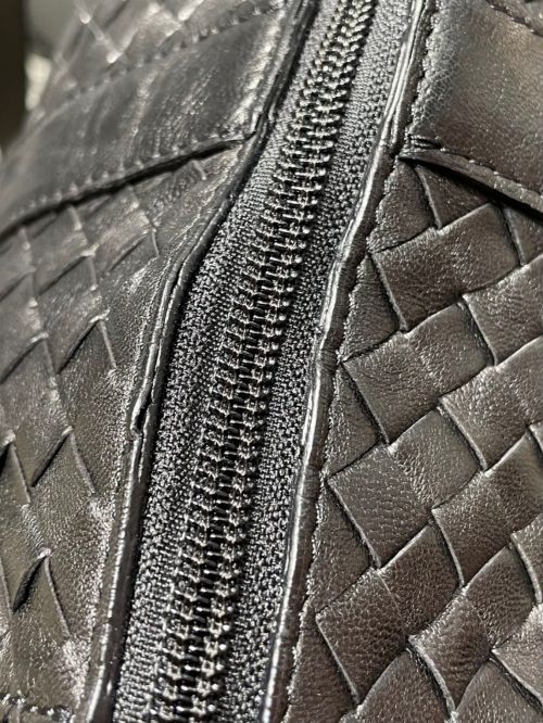 BOTTEGA VENETA（ボッテガベネタ）BOTTEGA VENETA (ボッテガベネタ) イントレチャートハンドバッグ ブラック サイズ:-の古着・服飾アイテム