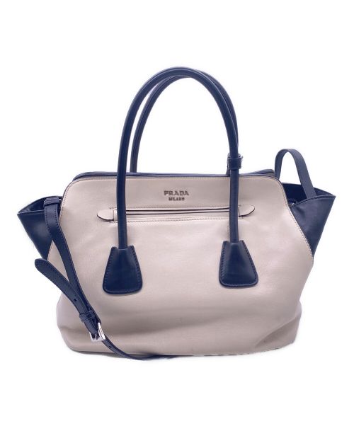 PRADA（プラダ）PRADA (プラダ) レザートートバッグ アイボリー×ブラック サイズ:-の古着・服飾アイテム
