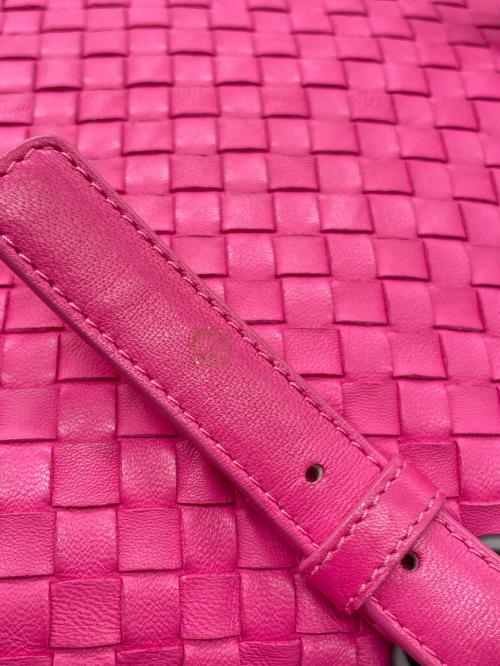 BOTTEGA VENETA（ボッテガベネタ）BOTTEGA VENETA (ボッテガベネタ) イントレチャートトートバッグ ショッキングピンク サイズ:-の古着・服飾アイテム
