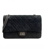 CHANELシャネル）の古着「2.55ハンドバッグ」｜ブラック