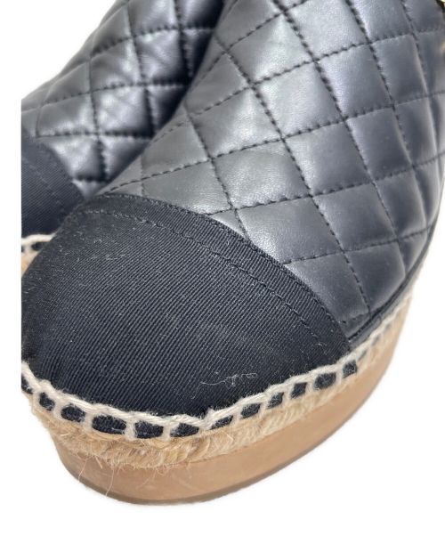 CHANEL（シャネル）CHANEL (シャネル) マトラッセサボサンダル ブラック サイズ:39の古着・服飾アイテム