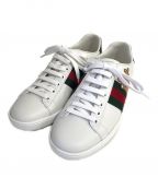 GUCCIグッチ）の古着「×ドラえもん ローカットスニーカー」｜ホワイト