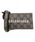 GUCCI×BALENCIAGA（グッチ×バレンシアガ）の古着「ストラップ付カードケース」｜ブラウン