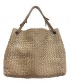 BOTTEGA VENETAボッテガベネタ）の古着「イントレチャートセミショルダーバッグ」｜モカベージュ