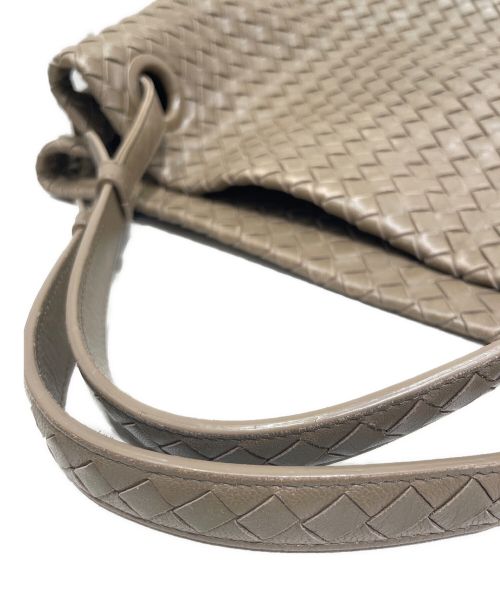 BOTTEGA VENETA（ボッテガベネタ）BOTTEGA VENETA (ボッテガベネタ) イントレチャートセミショルダーバッグ モカベージュ サイズ:-の古着・服飾アイテム