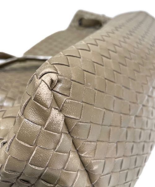 BOTTEGA VENETA（ボッテガベネタ）BOTTEGA VENETA (ボッテガベネタ) イントレチャートセミショルダーバッグ モカベージュ サイズ:-の古着・服飾アイテム