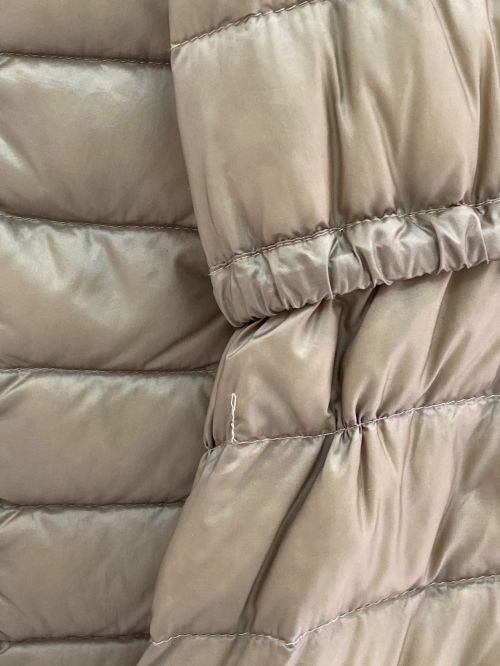 MONCLER（モンクレール）MONCLER (モンクレール) LAURE ベージュ サイズ:00の古着・服飾アイテム