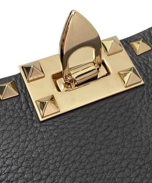 VALENTINO（ヴァレンティノ）VALENTINO (ヴァレンティノ) ROCKSTUD SMALL HOBO ブラックの古着・服飾アイテム