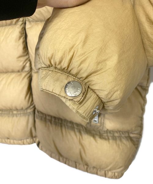 MONCLER（モンクレール）MONCLER (モンクレール) ALMOND GIUBBOTTO ベージュ サイズ:3の古着・服飾アイテム