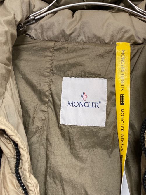 MONCLER（モンクレール）MONCLER (モンクレール) ALMOND GIUBBOTTO ベージュ サイズ:3の古着・服飾アイテム
