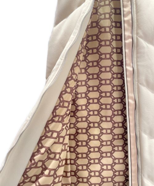 HERMES（エルメス）HERMES (エルメス) ロングダウンベスト アイボリー サイズ:34の古着・服飾アイテム