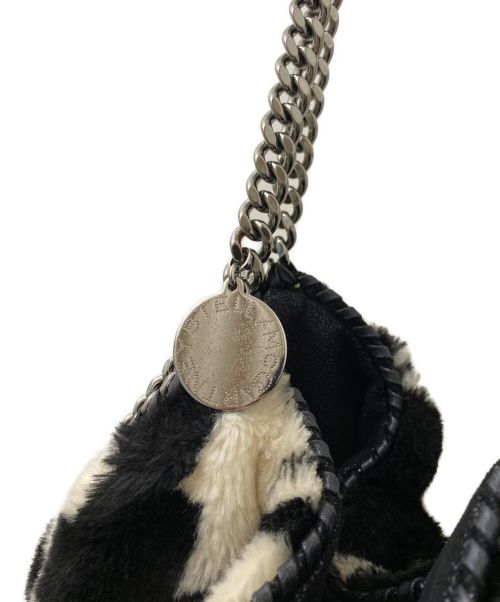 STELLA McCARTNEY（ステラマッカートニー）STELLA McCARTNEY (ステラマッカートニー) ファラベラエコファーバッグ ホワイト×ブラック サイズ:マキシの古着・服飾アイテム