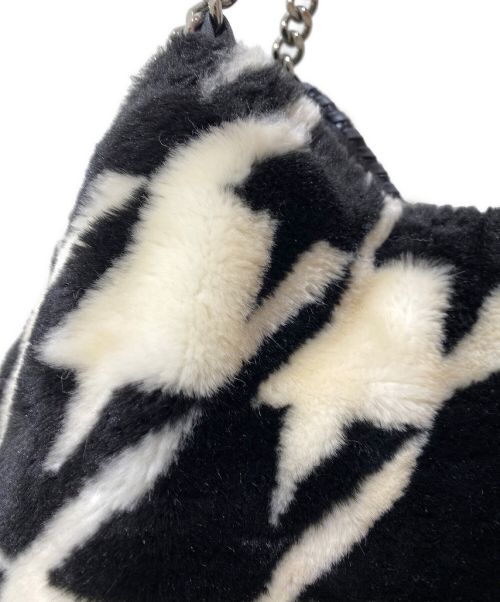 STELLA McCARTNEY（ステラマッカートニー）STELLA McCARTNEY (ステラマッカートニー) ファラベラエコファーバッグ ホワイト×ブラック サイズ:マキシの古着・服飾アイテム