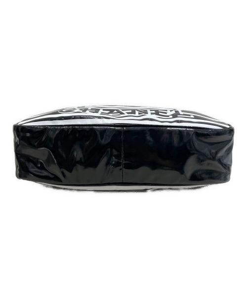 CHANEL（シャネル）CHANEL (シャネル) 19クルーズ チェーンショルダーバッグ ブラックの古着・服飾アイテム