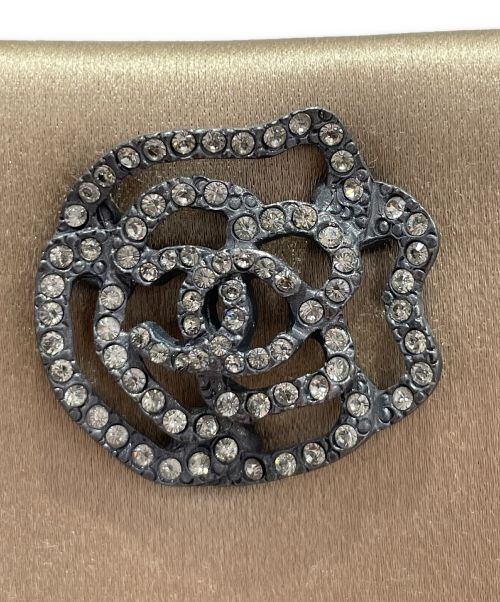CHANEL（シャネル）CHANEL (シャネル) ラインストーンパーティーバッグ ベージュの古着・服飾アイテム