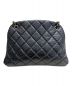 CHANEL (シャネル) マドモアゼル ボーリングバッグ ブラック：208000円