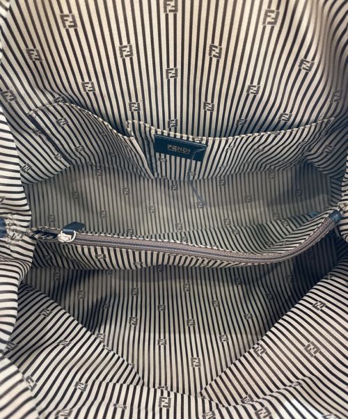 FENDI（フェンディ）FENDI (フェンディ) カメレオンバッグ ブラックの古着・服飾アイテム