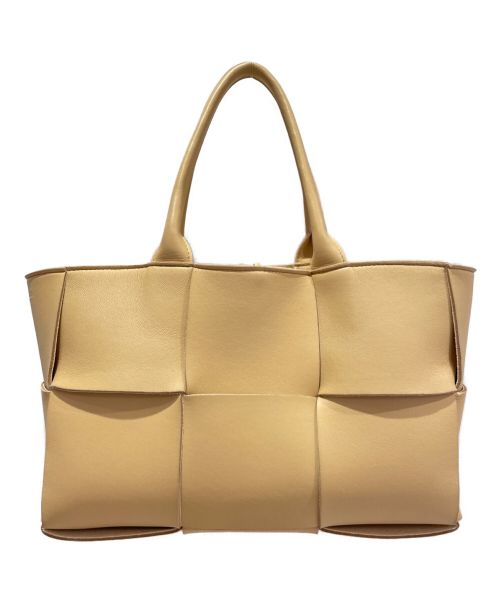 BOTTEGA VENETA（ボッテガベネタ）BOTTEGA VENETA (ボッテガベネタ) スモール アルコ トートバッグ アーモンドベージュ サイズ:スモールの古着・服飾アイテム