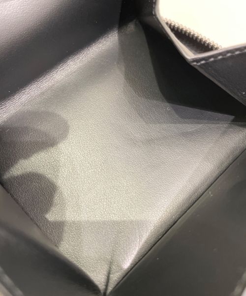 BOTTEGA VENETA（ボッテガベネタ）BOTTEGA VENETA (ボッテガベネタ) カセット ジップアラウンドウォレット ブラックの古着・服飾アイテム